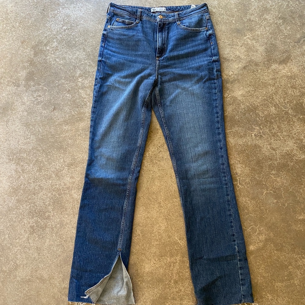 Zara Denim Wear Women's Jeans Split Hem size 8